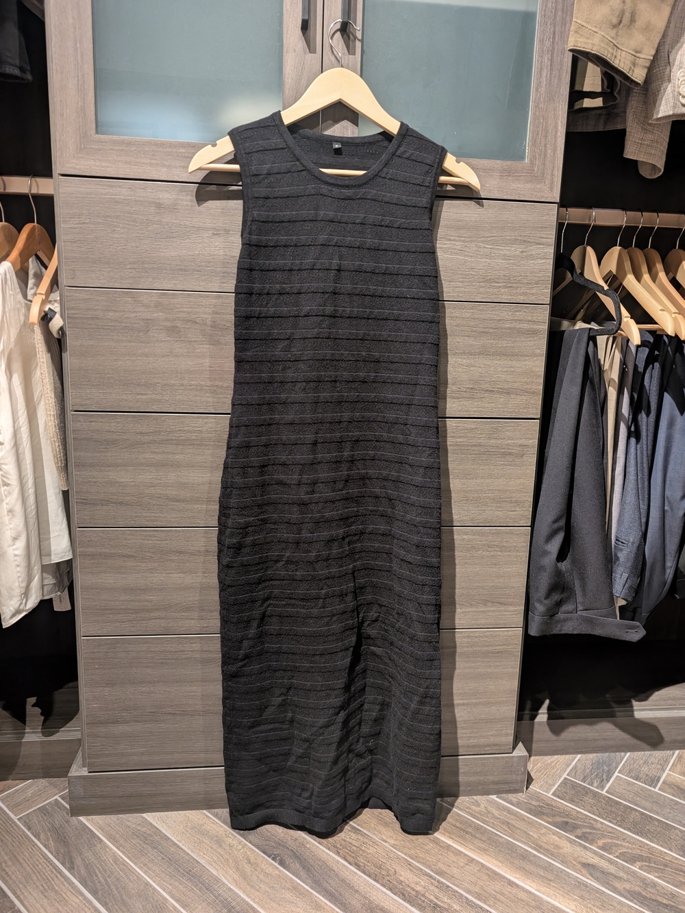 Amazon Black Sleeveless Midi Knit Dress